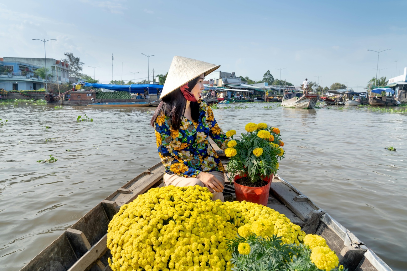 Life at River Speed: 2 Days 1 Night Aboard Mekong Eyes Classic, Saigon to Cai Be
