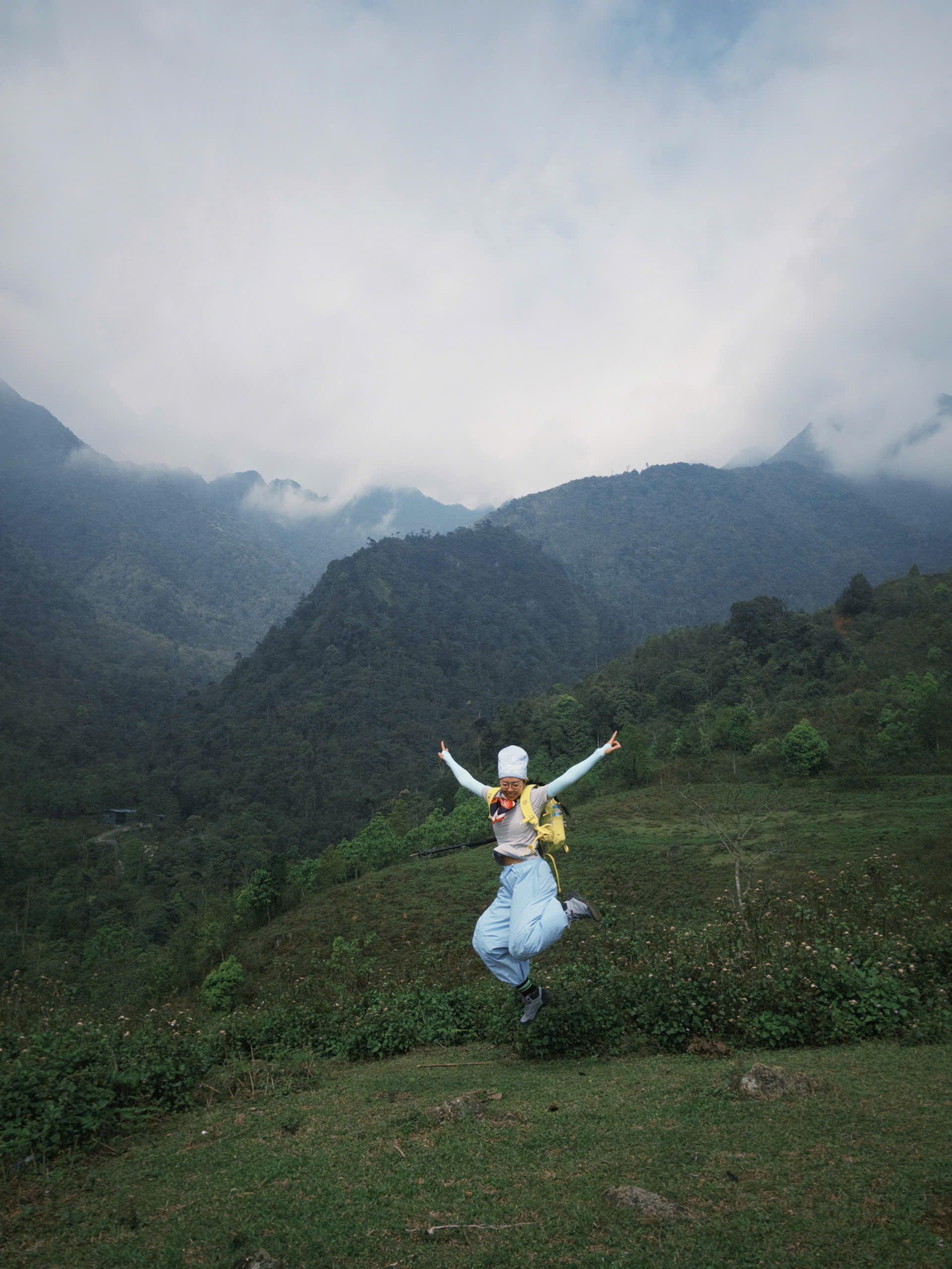 Vo Yen Nhi photo 2