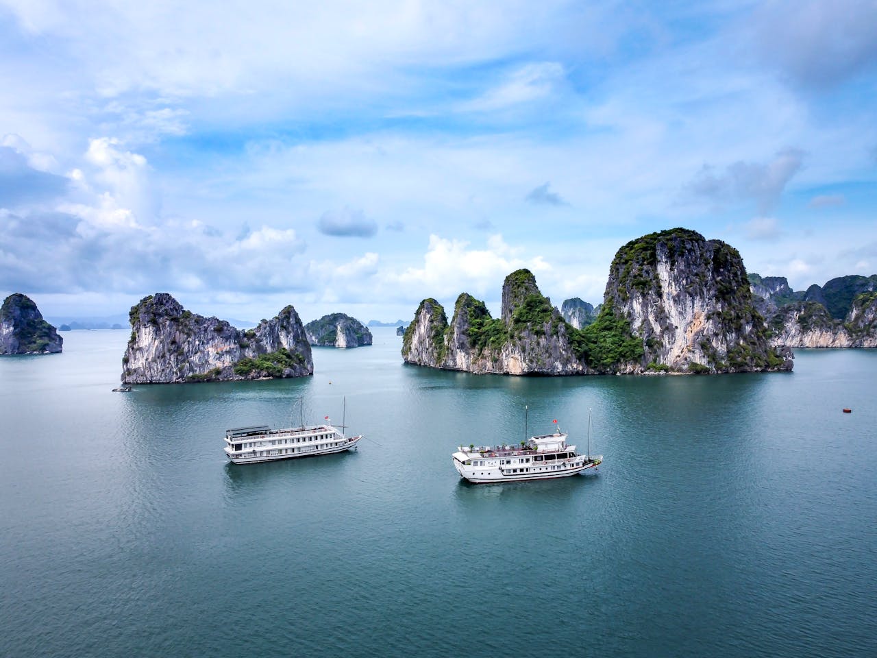 Lan Ha Bay