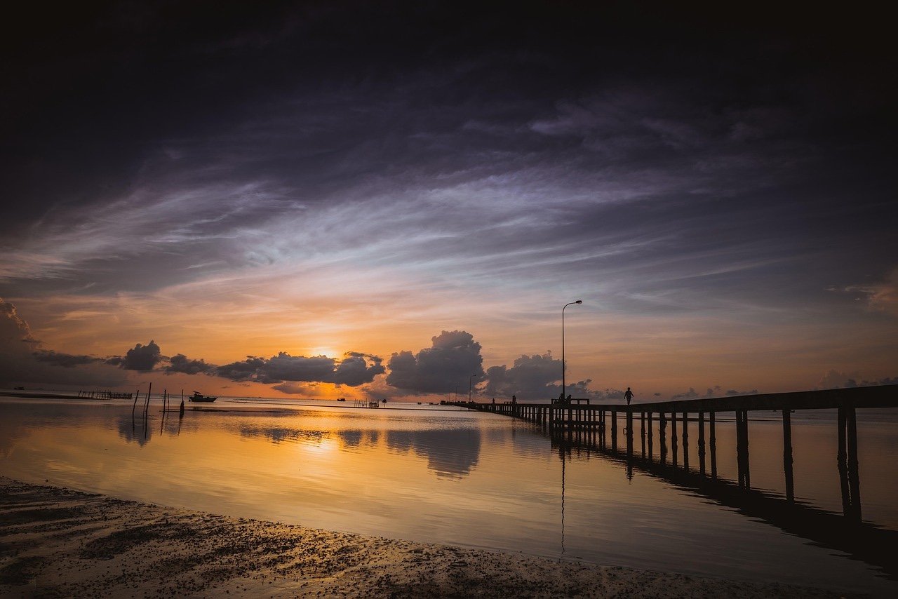 Long Beach (Bai Truong)